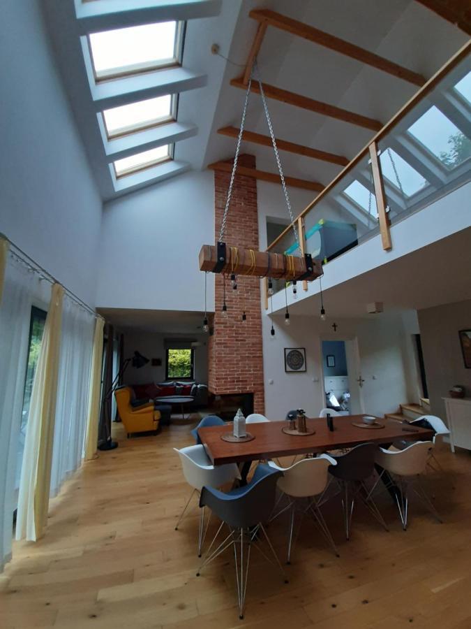 Wiselka Holiday House-1,2Km To The Beach; 5 Bedrooms, 3 Bahrooms; Fire Place. Private Sauna! Kültér fotó